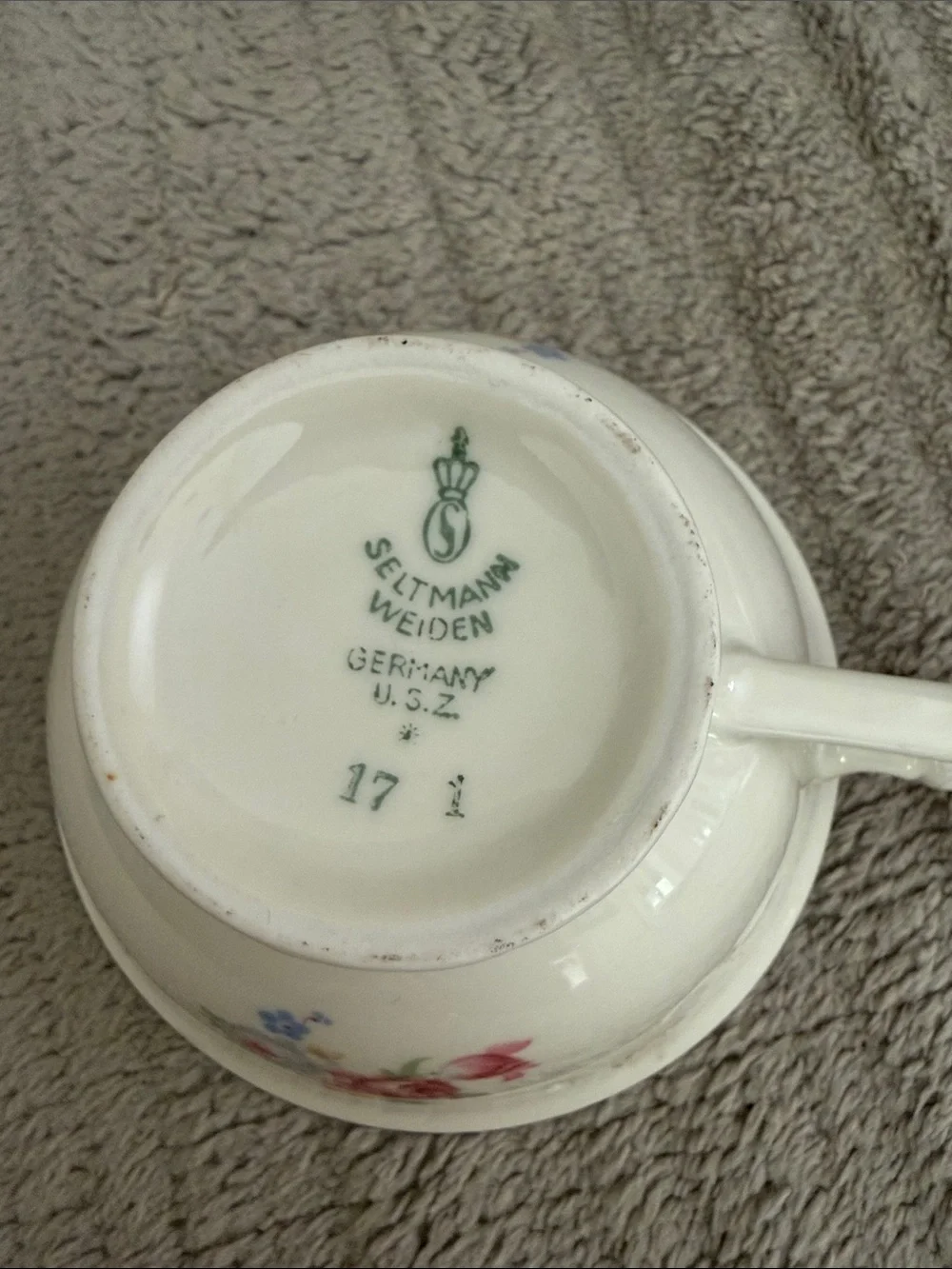Vintage Seltmann Weiden Germany U.S. Zone Tea Cup Saucer Dessert Plate Trio Gold